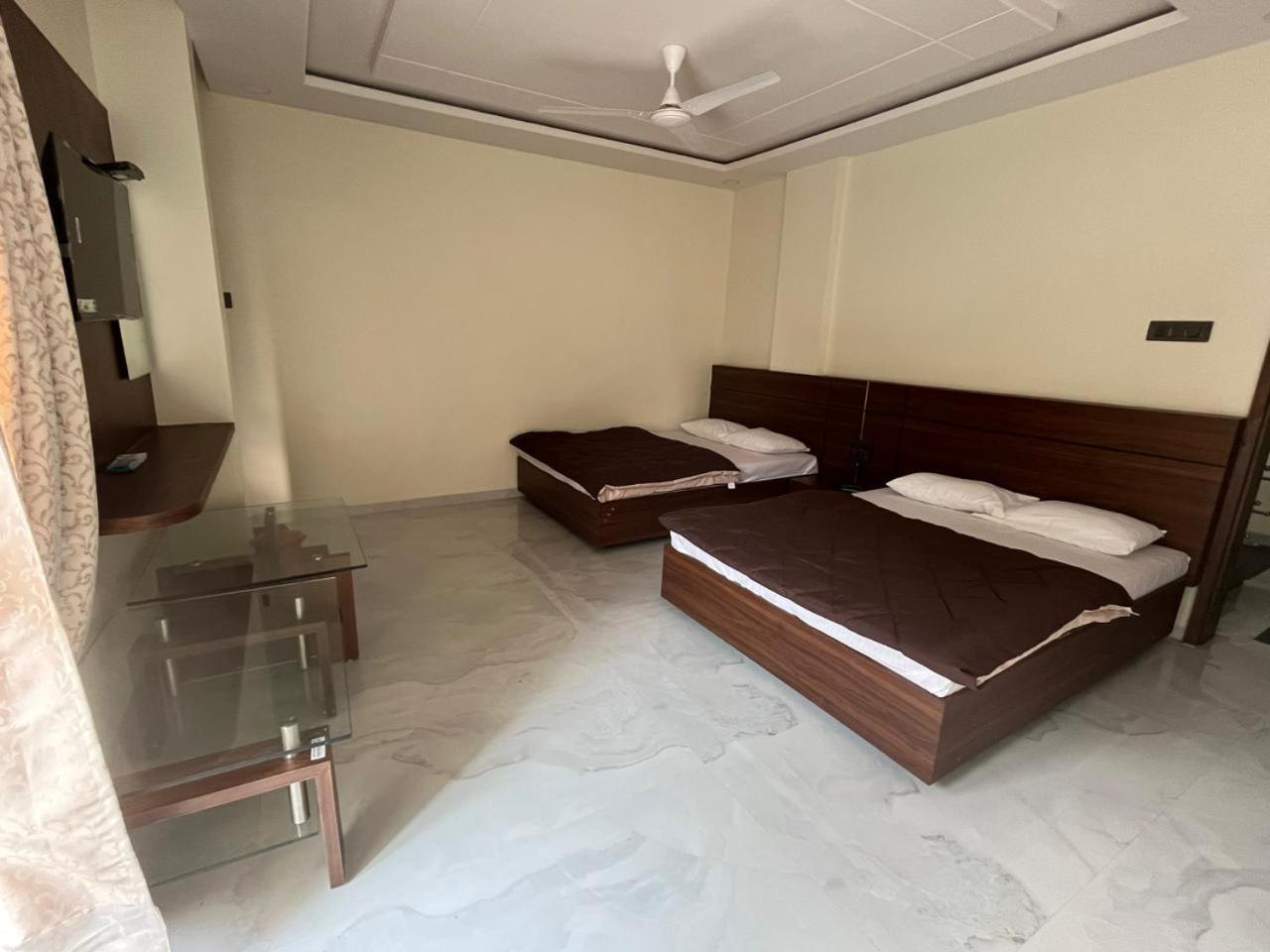 Hotel Sai Sandesh Shirdi Extérieur photo
